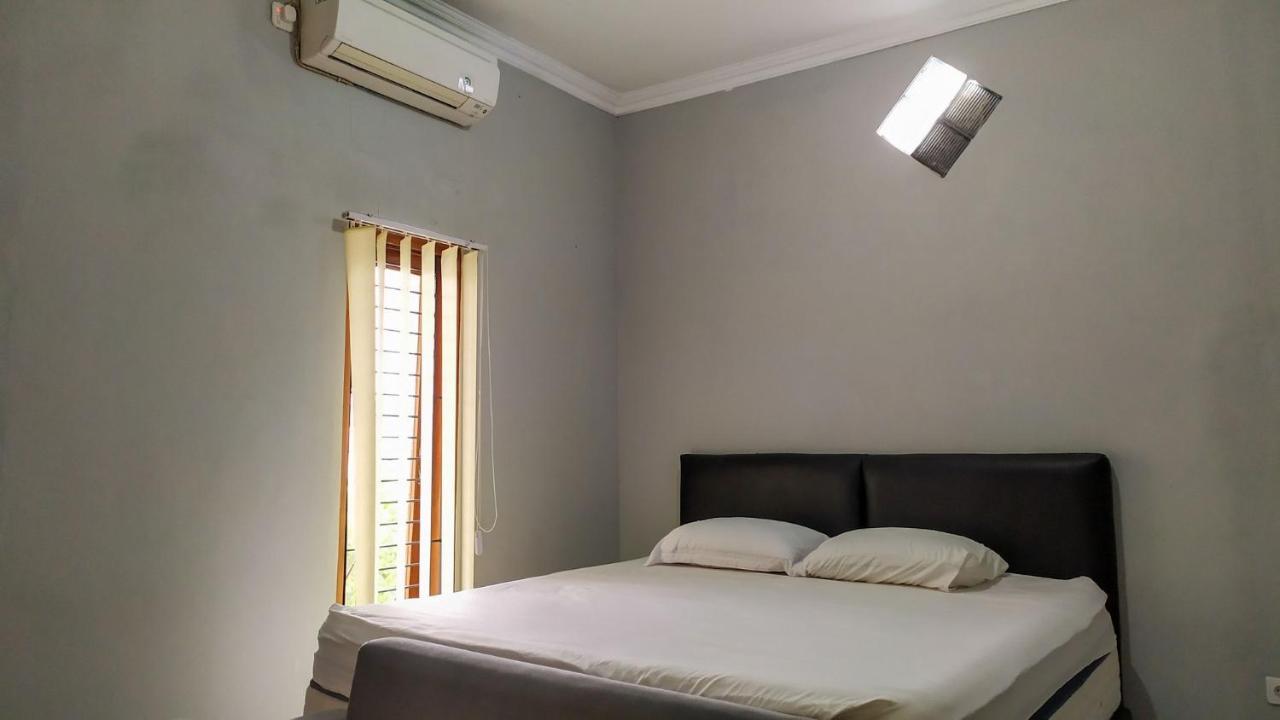 Hotel Omah Leren Mitra Reddoorz Near Gembiraloka Zoo Yogyakarta Esterno foto