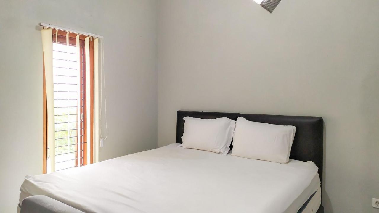 Hotel Omah Leren Mitra Reddoorz Near Gembiraloka Zoo Yogyakarta Esterno foto