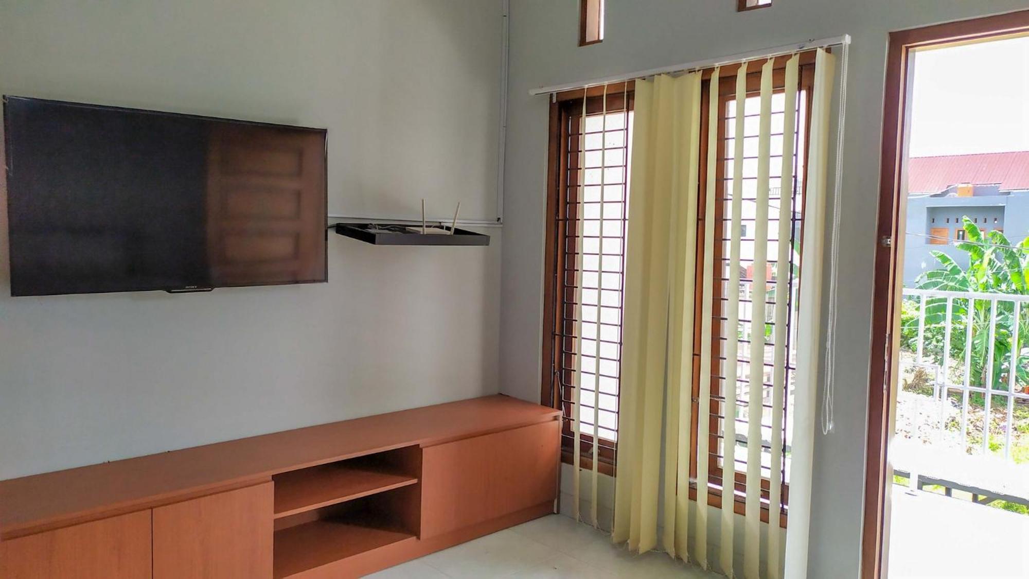 Hotel Omah Leren Mitra Reddoorz Near Gembiraloka Zoo Yogyakarta Esterno foto